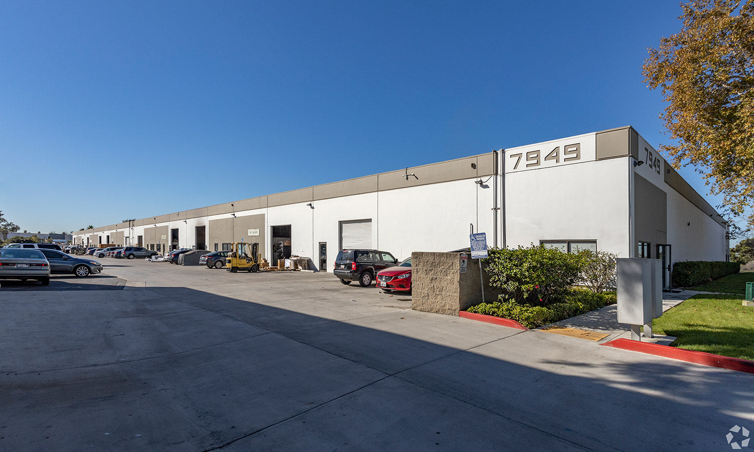 Joint Venture Acquires 107,564 SF Multi-Tenant Industrial Building in San Diego for $26.5M